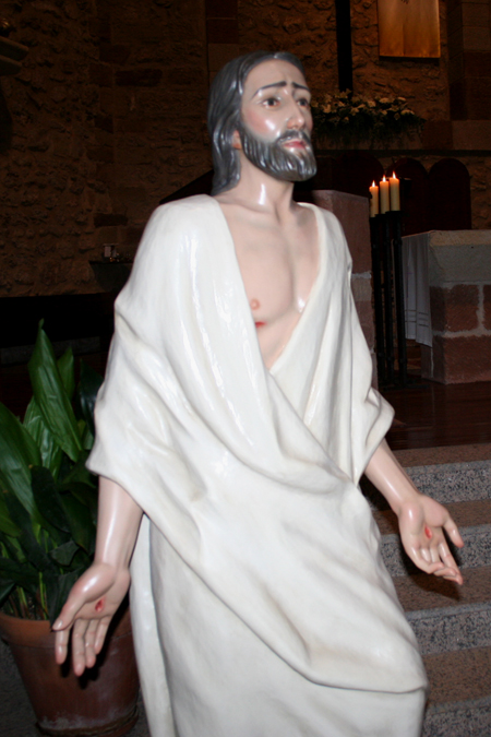 La imagen del Cristo Resucitado de la Cofradía de la Santa Veracruz de Membrilla estrena policromía 