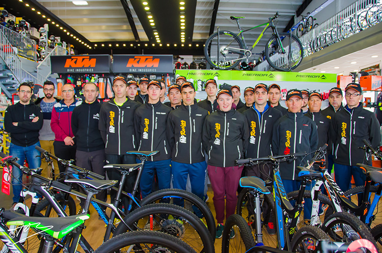 Dos membrillatos en las filas del nuevo MP Racing Bike para la temporada 2017