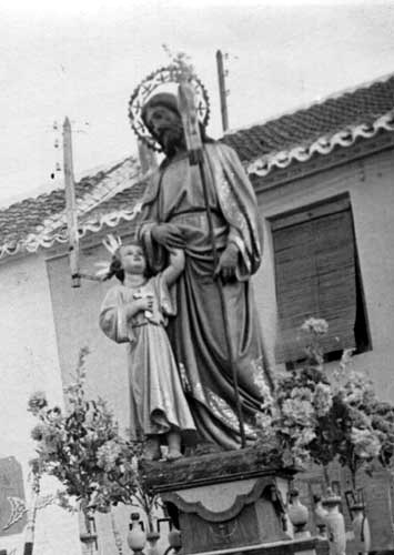 Cuatro imágenes para el culto a San José en sus Desposorios con la Virgen del Espino