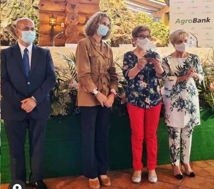 La infanta Elena entrega a Afammer Membrilla el premio a la Solidaridad Civil por su labor durante la pandemia