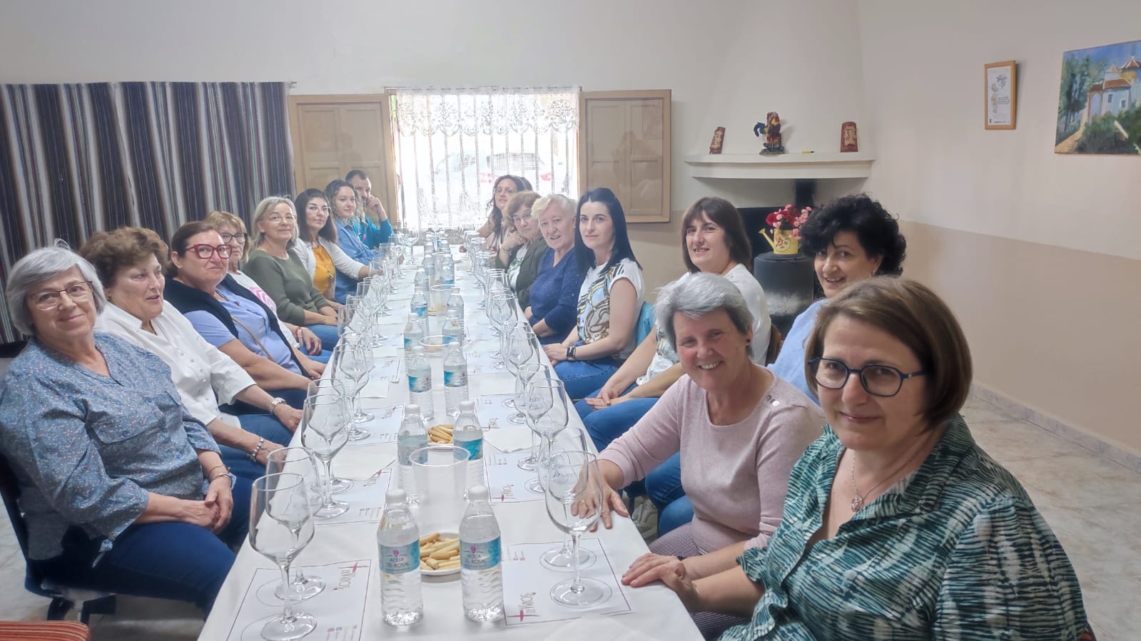 Naturaleza, tradiciones, enología y salud completan el mes de abril de las Amas de Casa